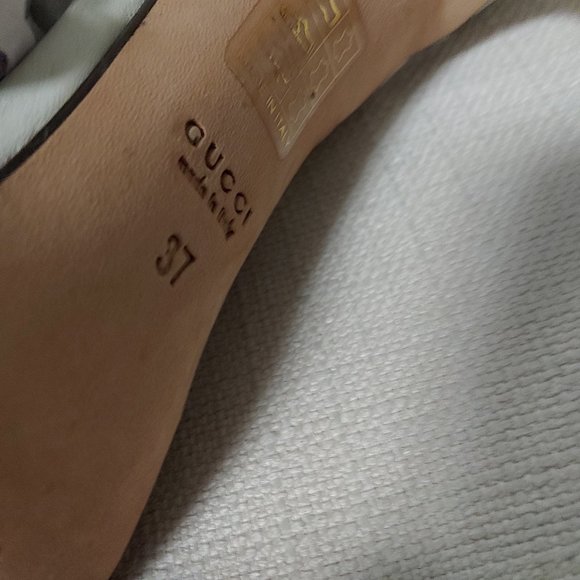 GUCCI Interlocking GG Gladiator Sandal Heels - Picture 15 of 16